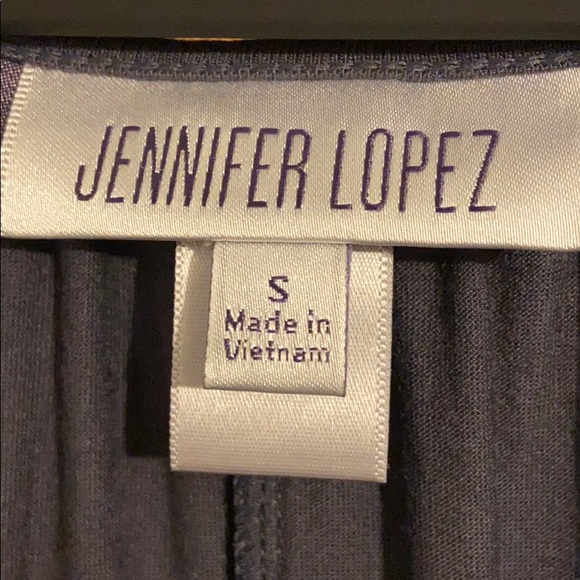 Jennifer Lopez blouse - Picture 2 of 6